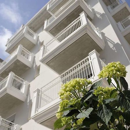 Residence Hotel Rubino Fogliano Marina Phòng bức ảnh