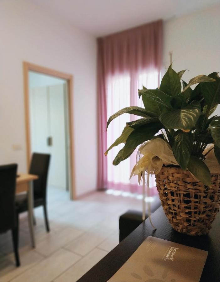 Residence Hotel Rubino Fogliano Marina Ngoại thất bức ảnh